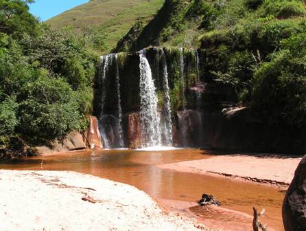 Cascadas_de_Cuevas_Santa_Cruz_Bolivia